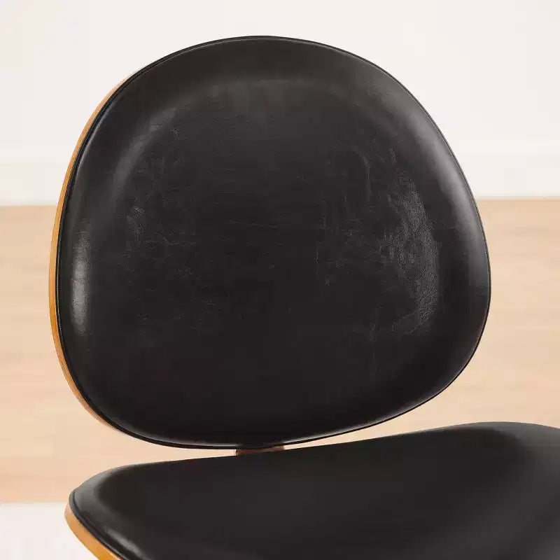 Sillas de comedor de madera curvada y cuero sintético
