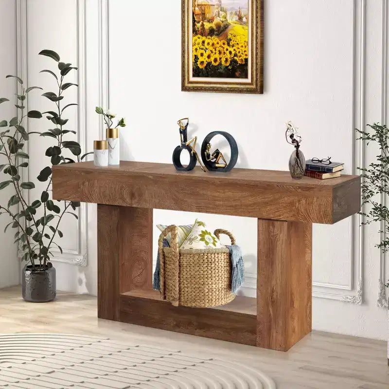 Rechteckiger Sofatisch aus Holz hinter dem Sofa, Konsolentisch für den Eingangsbereich im Landhausstil, rustikales Braun/2 Ebenen