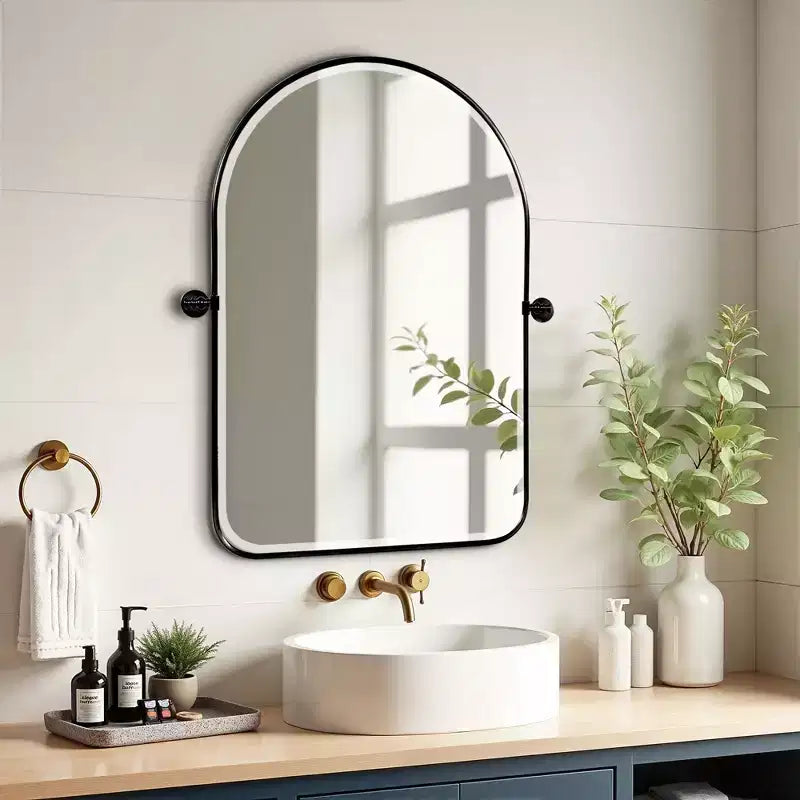 32 x 23 Schmiedeeiserner Wandspiegel mit abgerundetem Bogen, schwarzem Kippgelenk und verstellbarem Metallrahmen für Bad, Schlafzimmer und Wohnzimmer