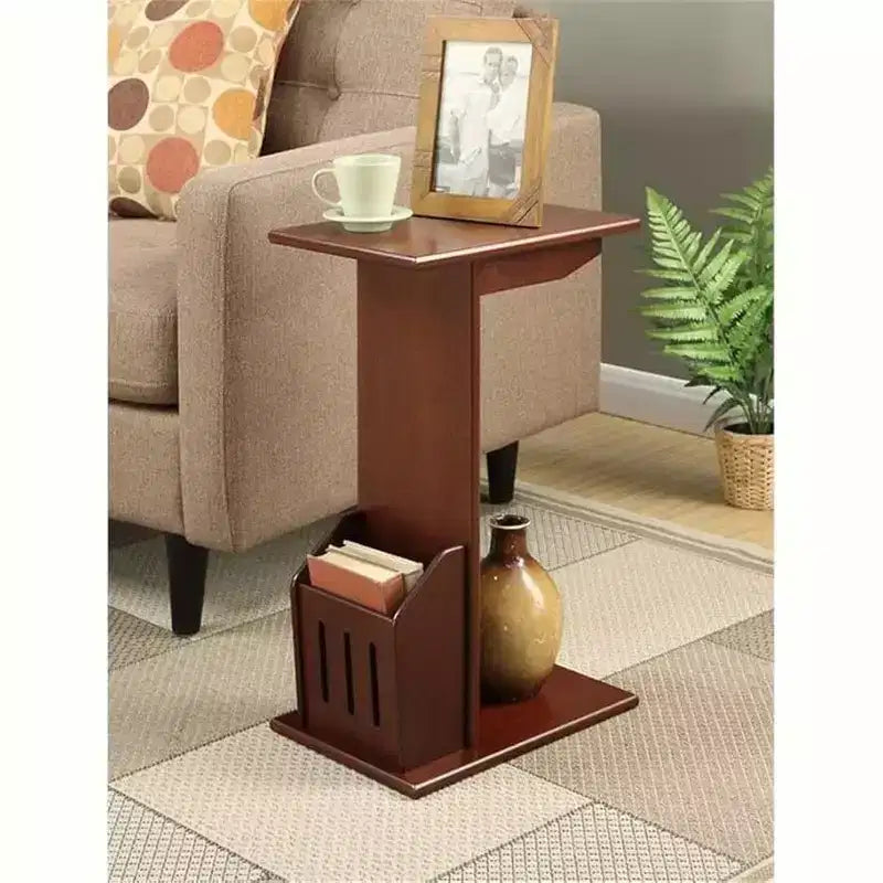 Mesa auxiliar redonda con patas torneadas y acabado negro brillante, perfecta para llaves, bebidas y pequeños accesorios, fácil de montar
