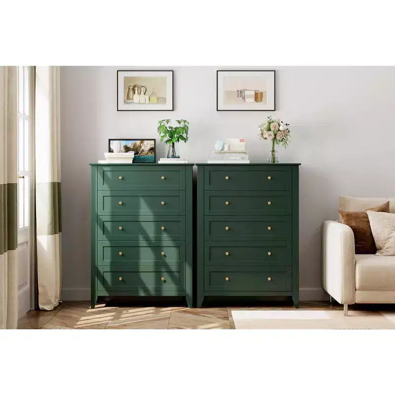 Hohe Kommode mit 5 tiefen Schubladen und Metallknöpfen, moderne Holzkommode für Schlafzimmer, Eingangsbereich und Flur