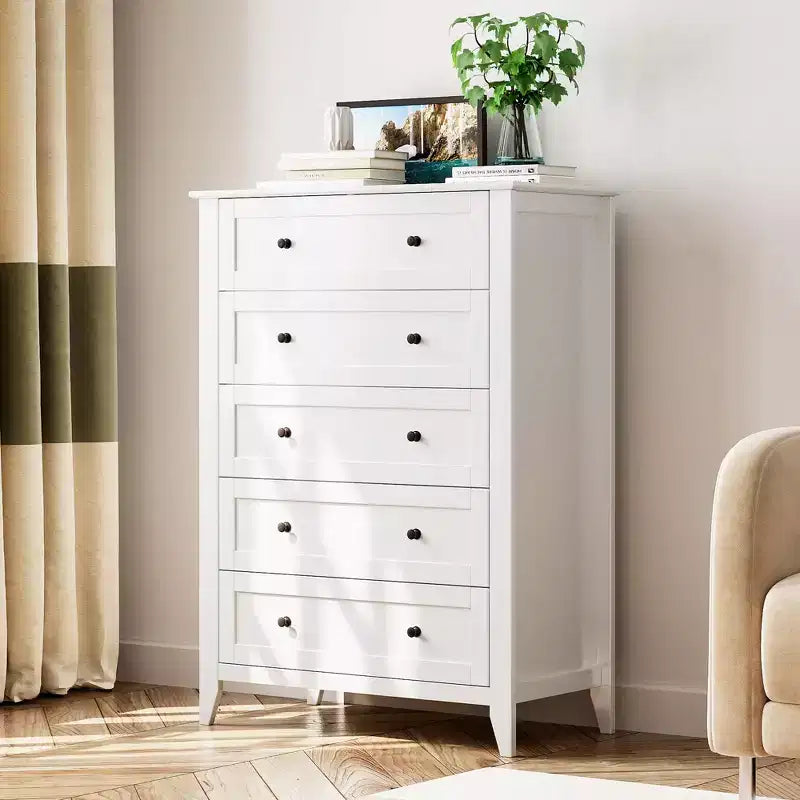 Hohe Kommode mit 5 tiefen Schubladen und Metallknöpfen, moderne Holzkommode für Schlafzimmer, Eingangsbereich und Flur